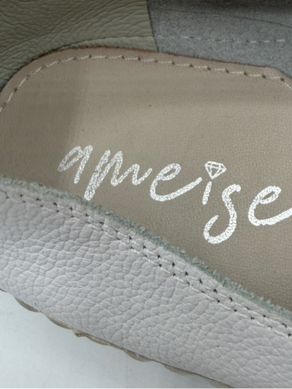 Women's White Crystal-Toe Leather Sneakers - Picture 4 of 12